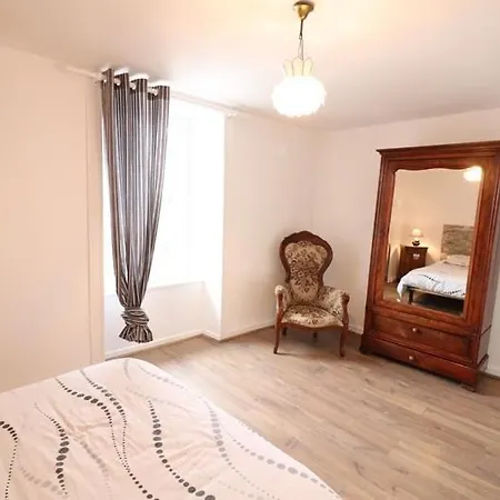 Charmante Maison De Village, 7pers, 4ch, Loupiac *