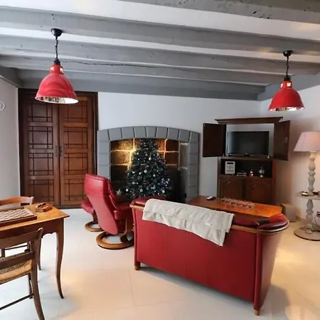 Charmante Maison De Village, 7pers, 4ch, Loupiac Semesterbostad